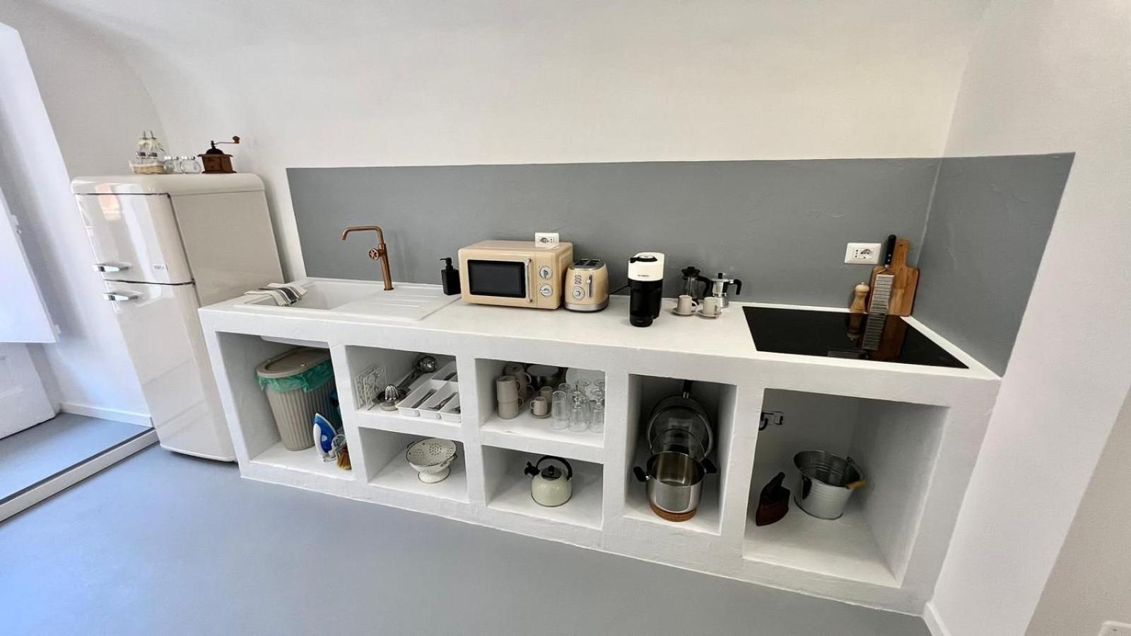 Suite White Dome 巴里 外观 照片